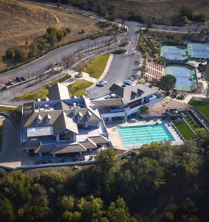 Oakhurst Country Club Aerial of Clubhouse